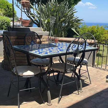 Sisina Holiday home *